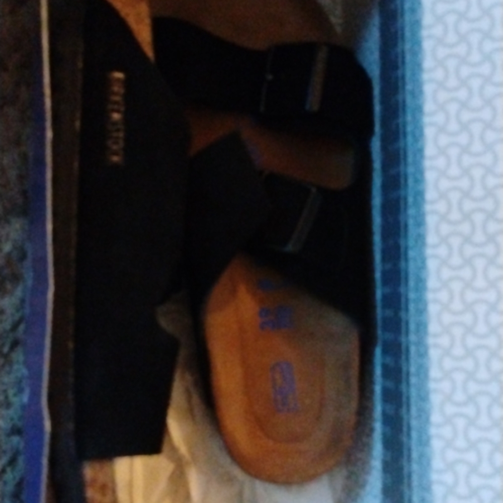 Tory Burch Beige Espadrille Sandals Birkenstock Sandals Coach Michael Kors Tenni